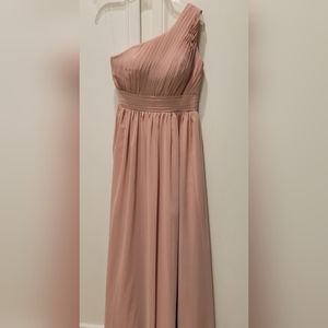 Night Long dress , Elegant in body , size 4, fir party and wedding.